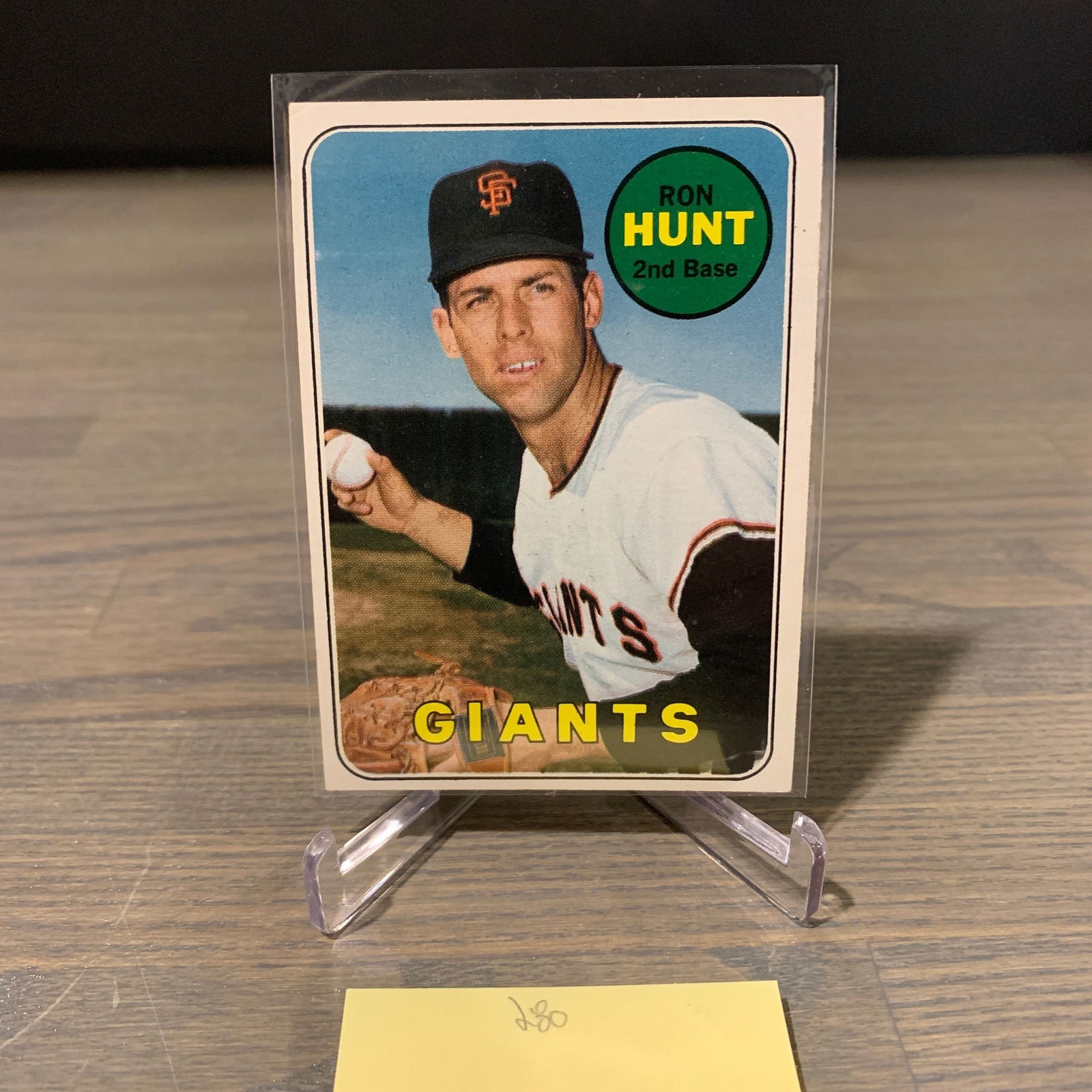 1969 Ron Hunt Topps Baseball Card (1 of 2)