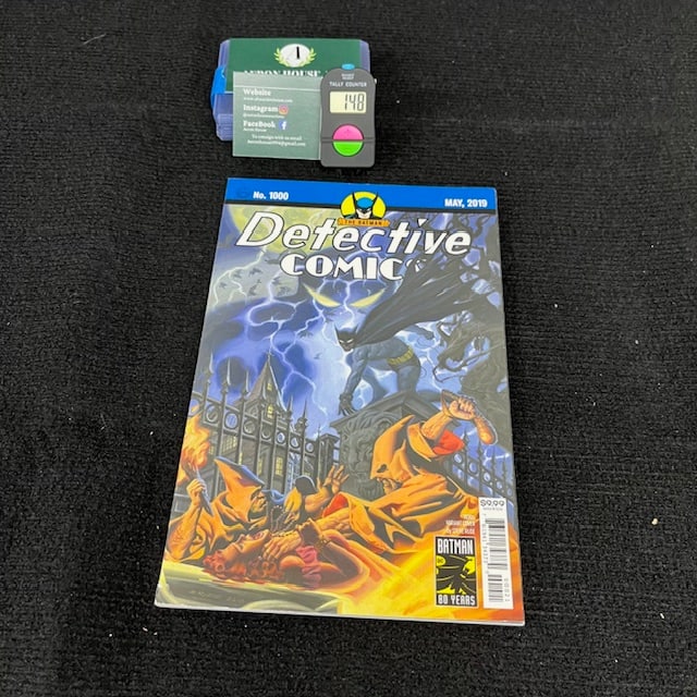 Detective Comics 1000 Cover B (1 of 2)