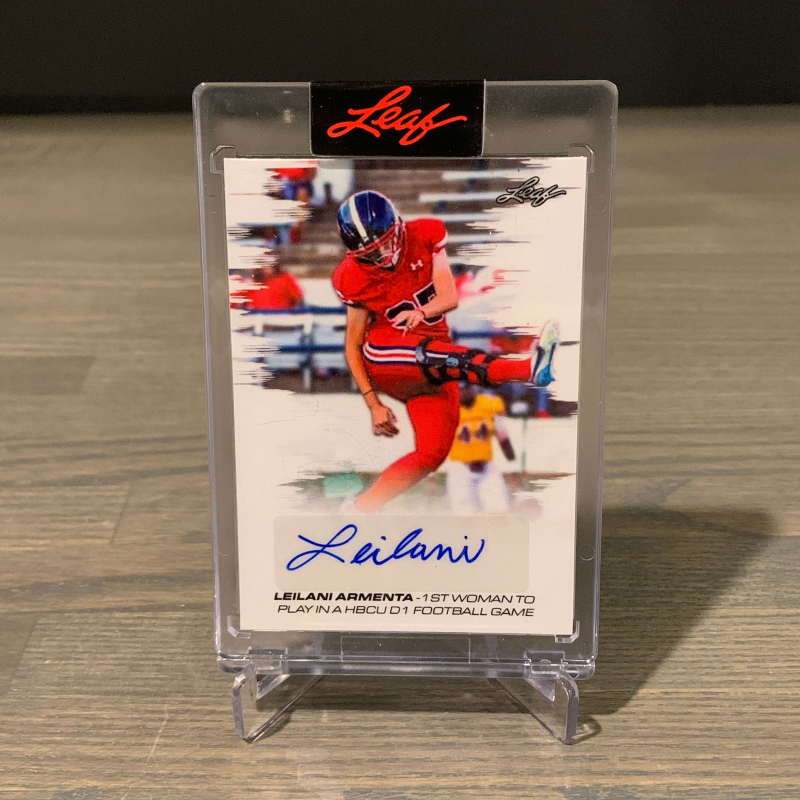 Leilani Armenta Auto Leaf Trading Card (1 of 2)