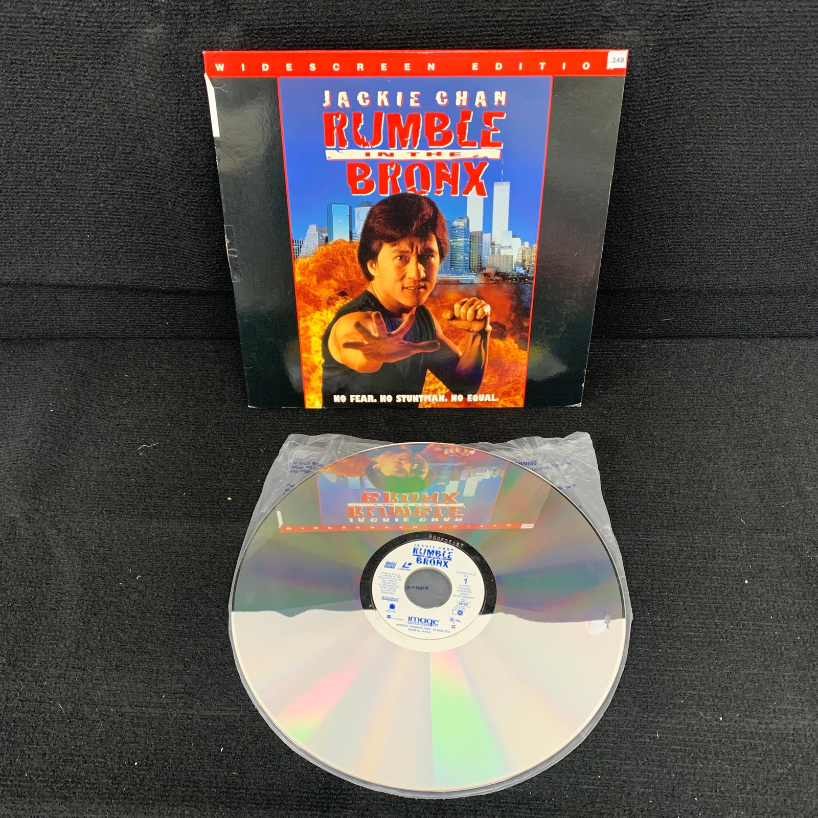 Rumble in the Bronx Laser Disc, Jackie Chan: We are a veteran owned company. Please look at the pictures carefully to determine what you believe the condition of collecitible is. We are currently accepting consignments. Email us a aeronhouse1994
