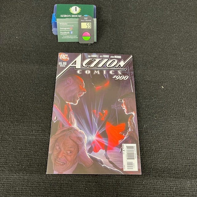 Action Comics 900 Ross RI Variant Cover (1 of 1)