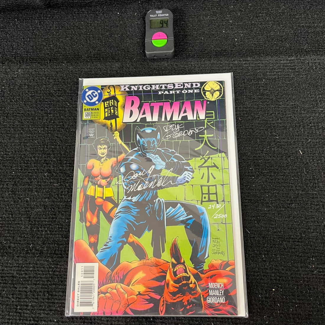 Batman 509 Signed by Dick Giordano & Doug Moench: We are a veteran owned company. Please look at the pictures carefully to determine what you believe the condition of collectible is. We are currently accepting consignments. Email us a aeronhouse1994@