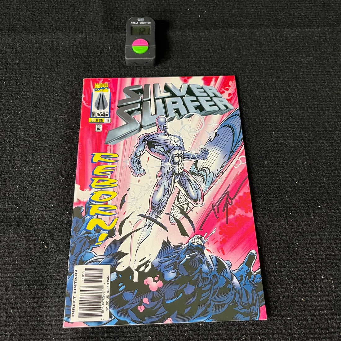 Silver Surfer 118 Signed by Tom Smith: We are a veteran owned company. Please look at the pictures carefully to determine what you believe the condition of collectible is. We are currently accepting consignments. Email us a aeronhouse1994@