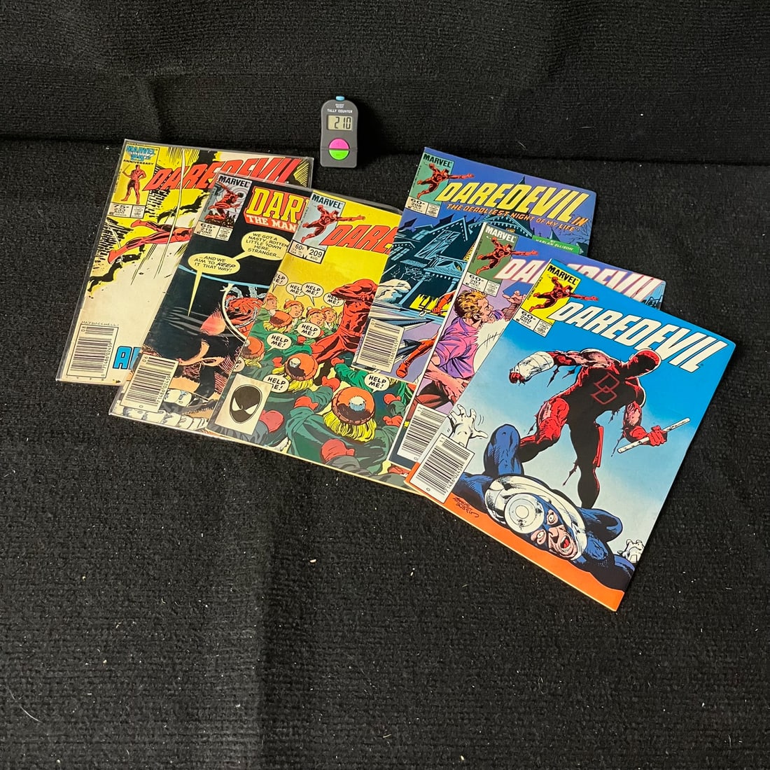 Daredevil 1st Series Comic Lot w/Newsstand Eds. (1 of 2)