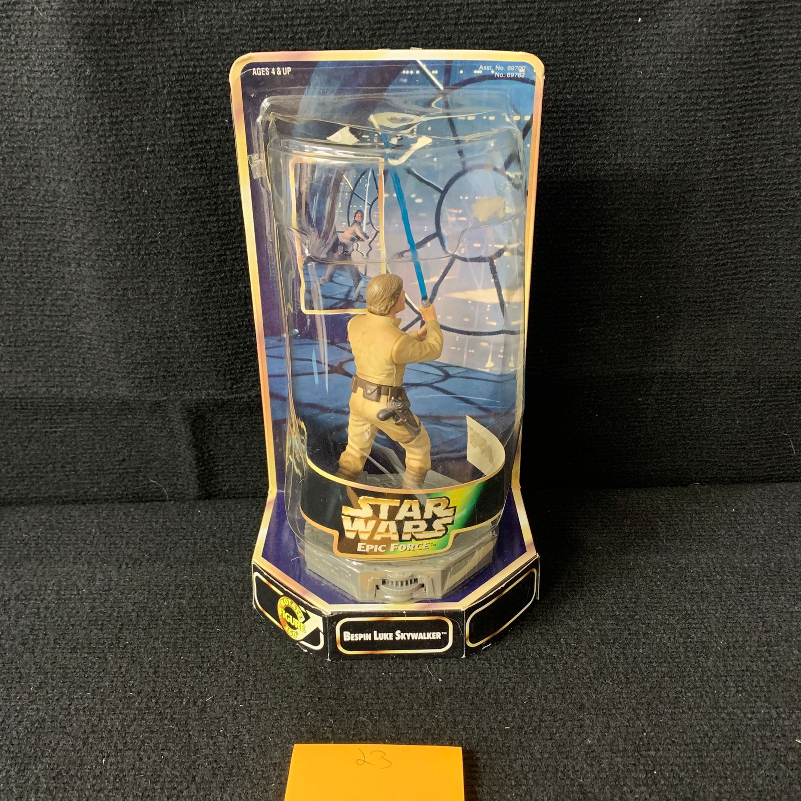 Bespin Like Skywalker Action Figure NIB (1 of 5)