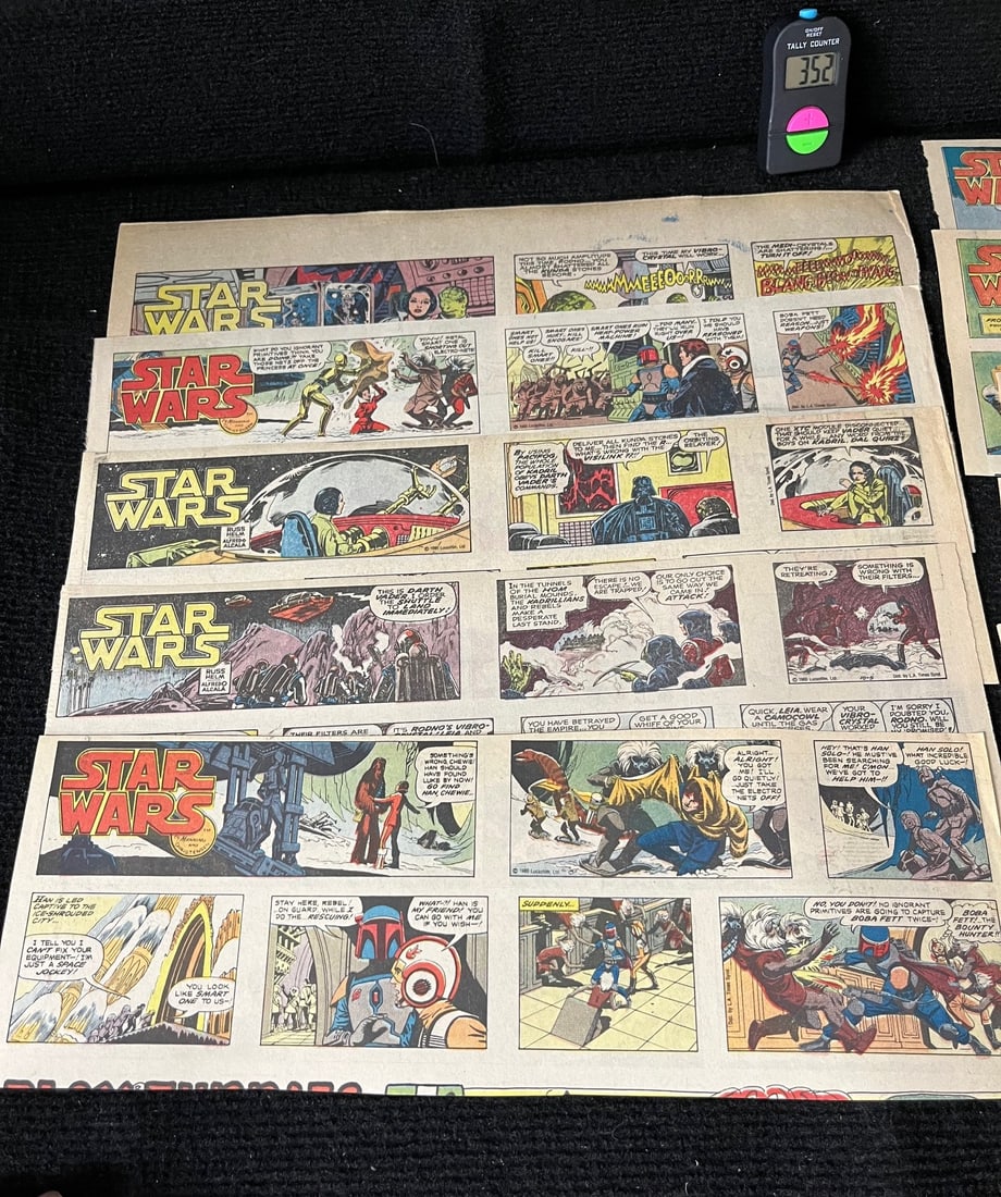Lot of 35 Star Wars Newspaper Strips from 1980 (1 of 7)