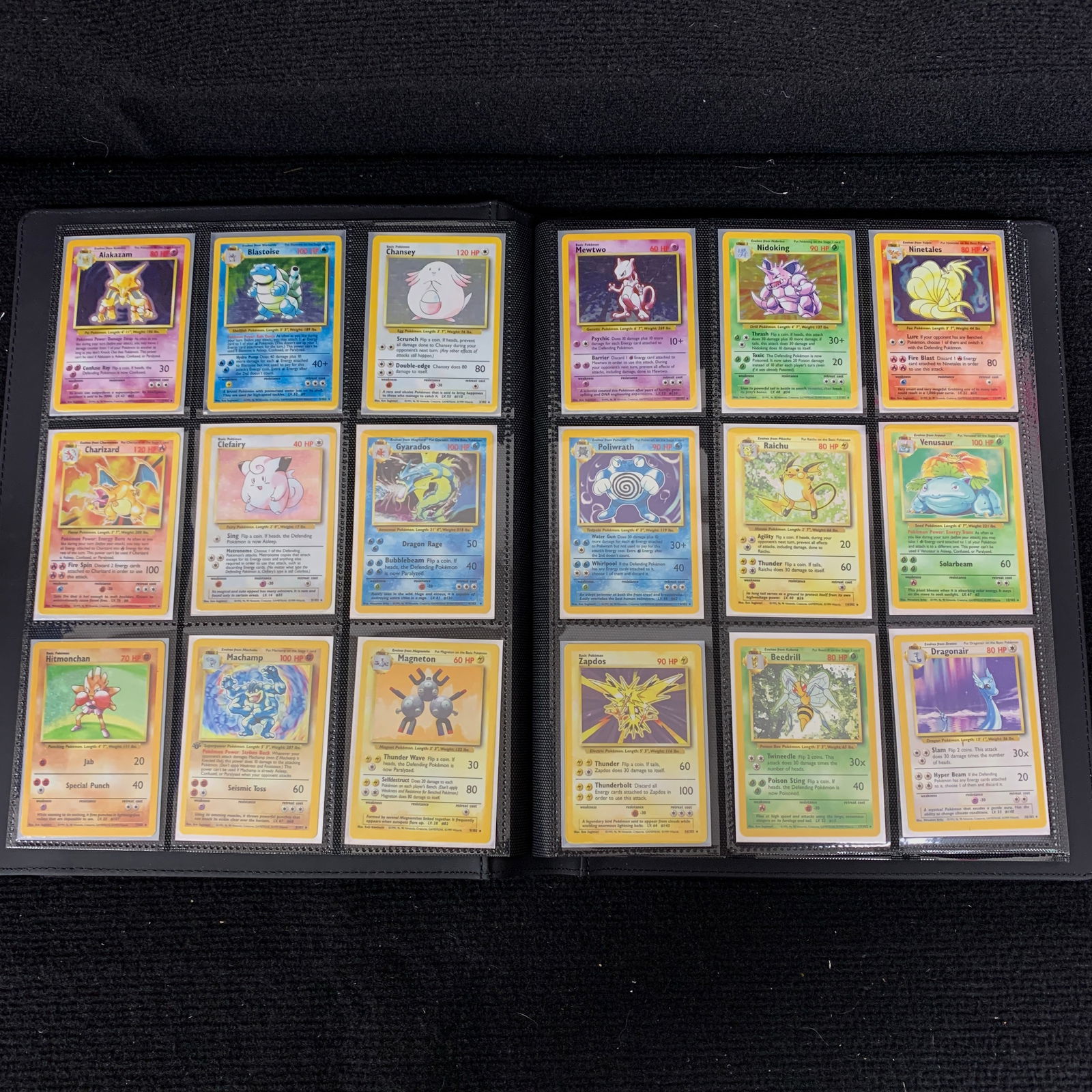 Complete Pokemon Base Set (1 of 10)