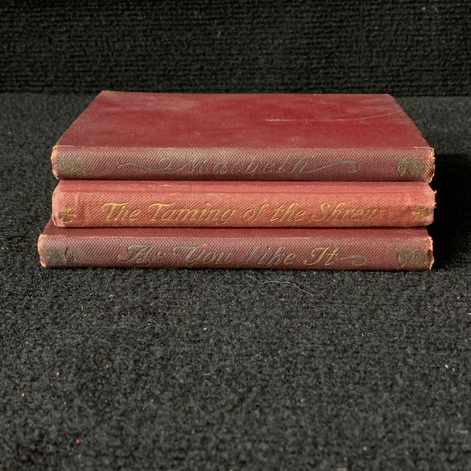 Shakespeare, Macbeth, As You Like it + (1 of 13)