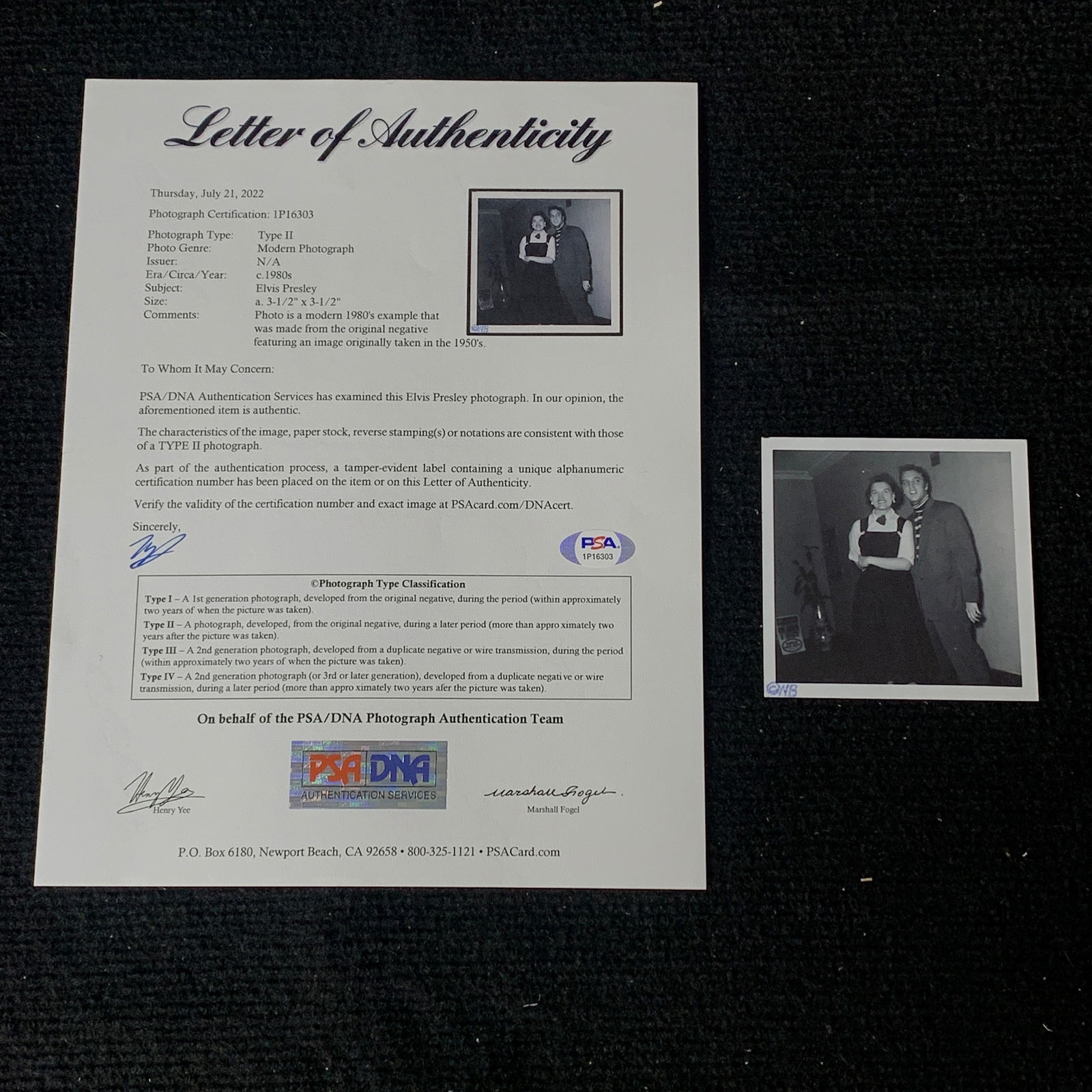 Authentic Elvis Photo PSA DNA Cert (1 of 4)