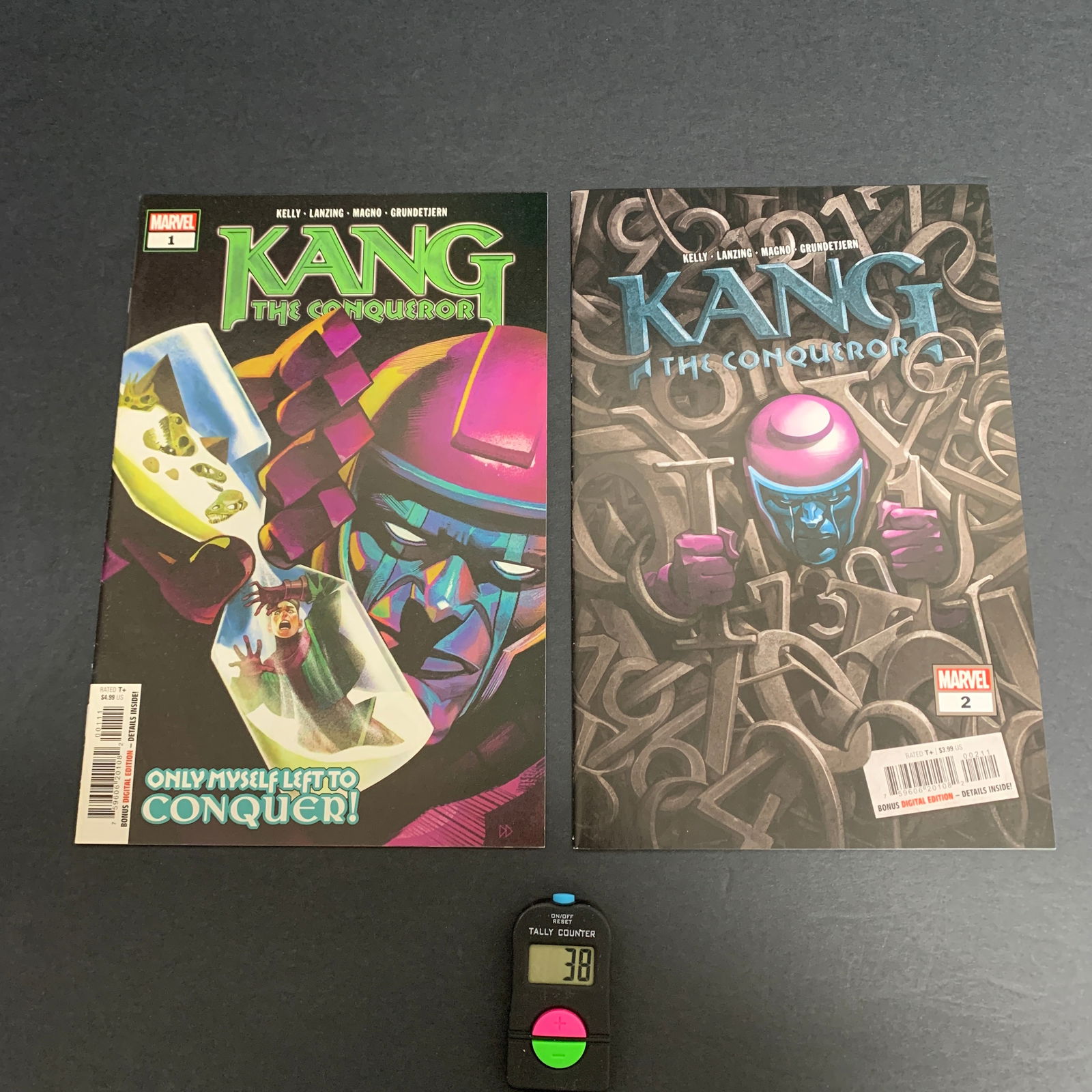 Kang the Conqueror 1 w/ Variant Cover (1 of 1)
