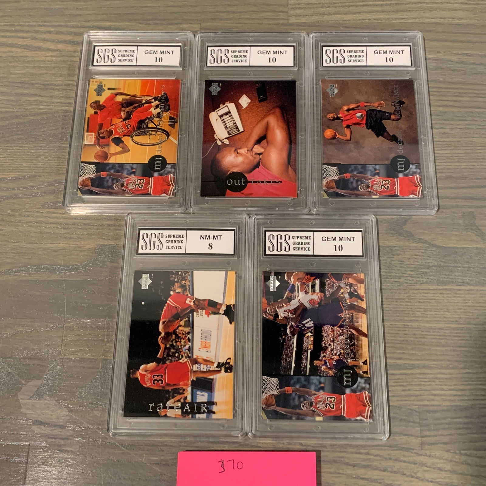 Lot of Graded Michael Jordan Cards (1 of 5)