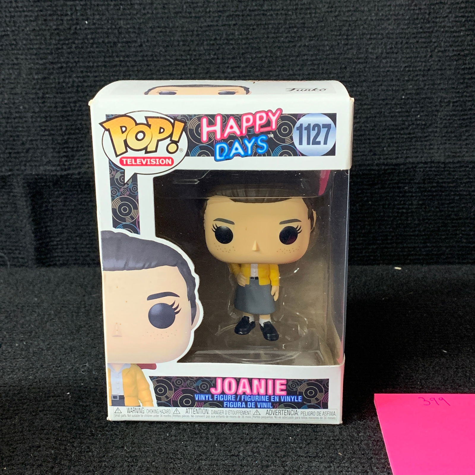 Happy Days Joanie Funko Pop, NIB (1 of 6)