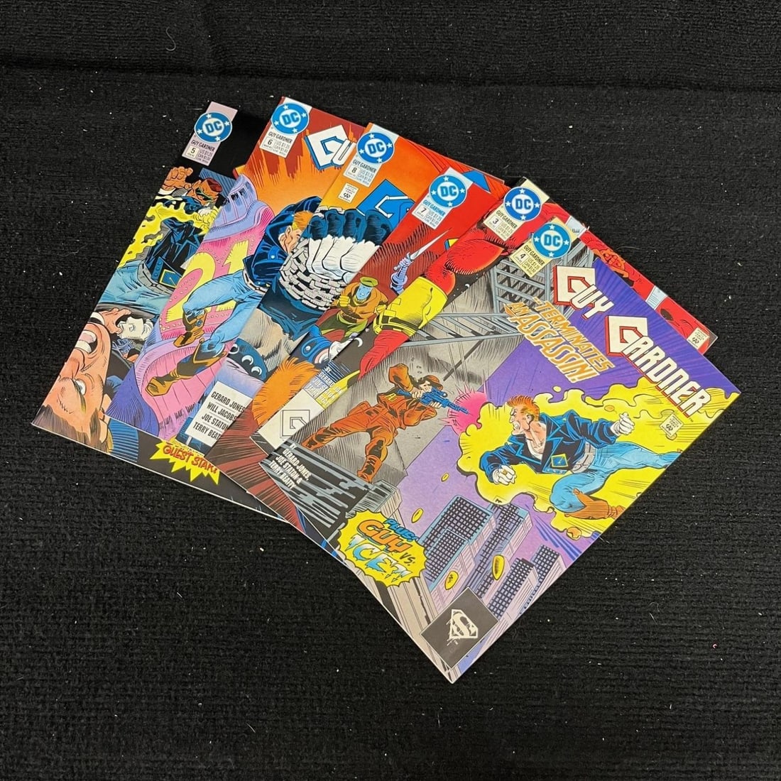 Guy Gardner Comic Lot: Please look at the pictures carefully to determine what you believe the condition of collectible is. We are currently accepting consignments. Email us a aeronhouse1994@gmail.com or visit our website, 