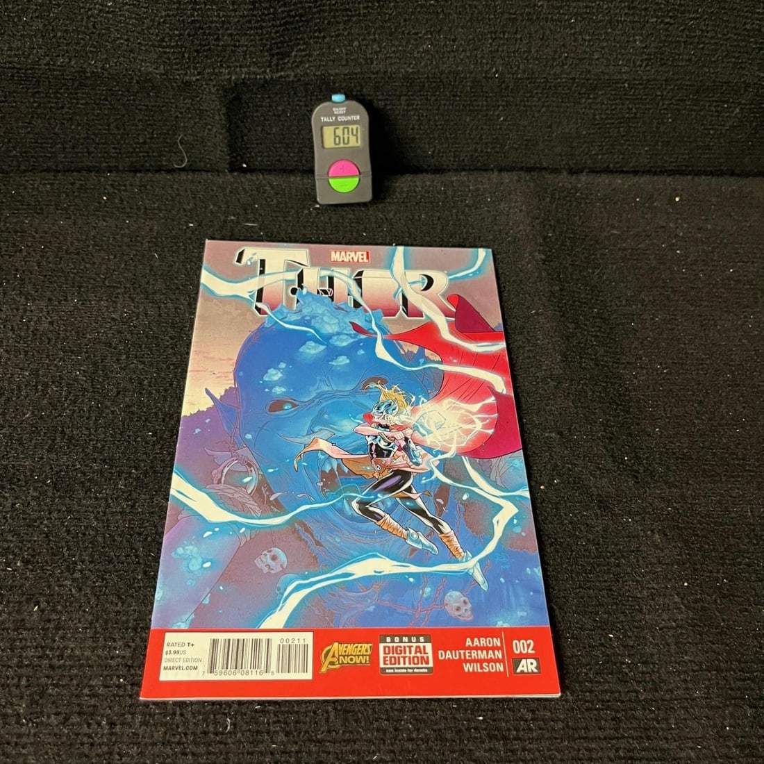 Thor 2 2nd app Jane Foster as Thor: Please look at the pictures carefully to determine what you believe the condition of collectible is. We are currently accepting consignments. Email us a aeronhouse1994@gmail.com or visit our website, 