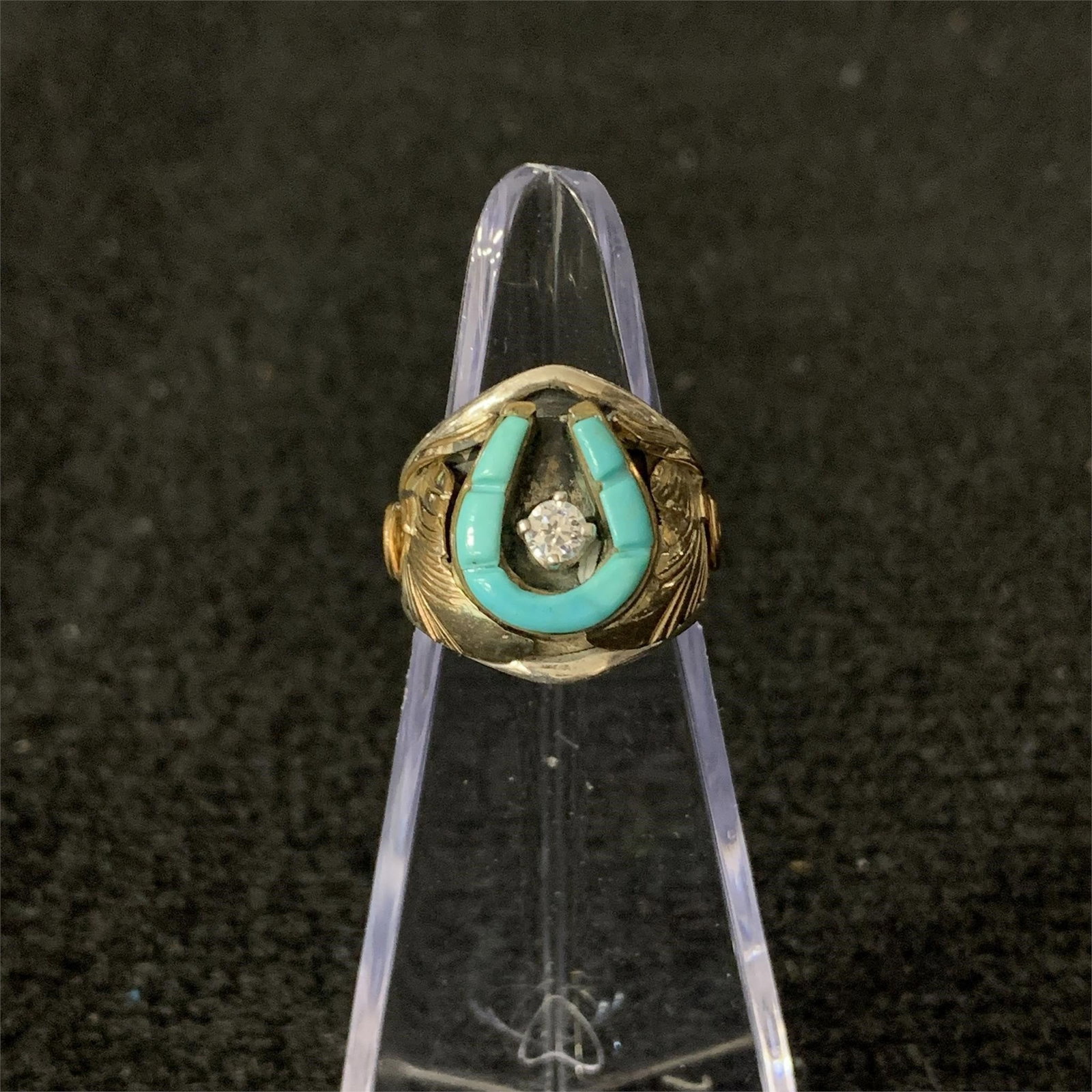 Horse Shoe, Scrolled Leaf Silver turquoise. Ring: We have taken all Jewlery in this auction to a professional jewler for authentication of the material used. Silver. Ring Size: 9. We are a veteran owned company. Please look at the pictures carefully 