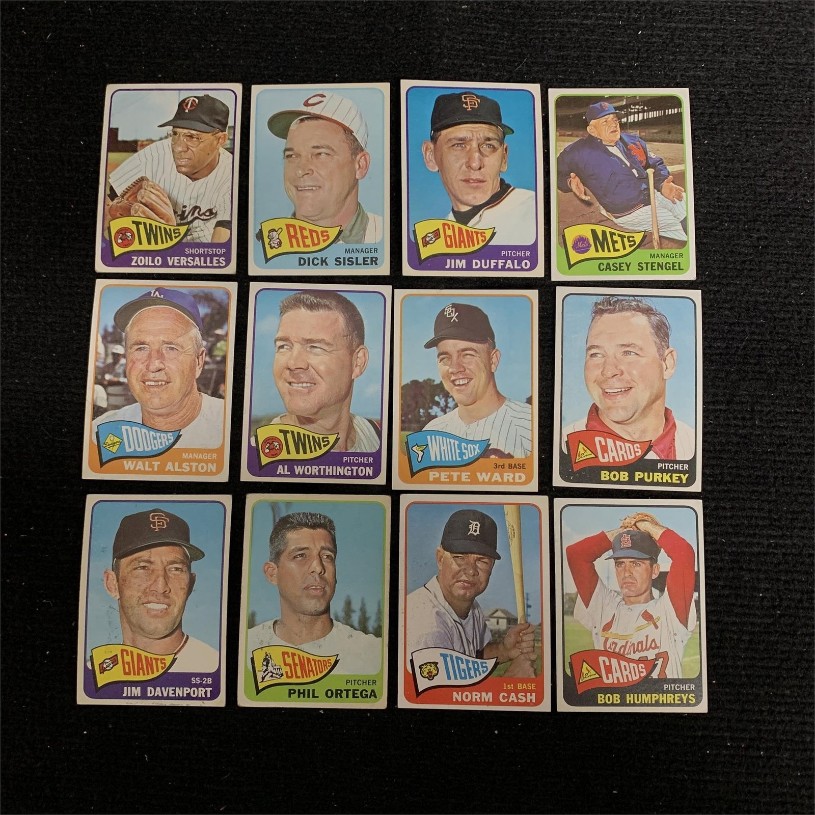 1965 Topps Baseball Cards, Pete Ward: We are a veteran owned company. Please look at the pictures carefully to determine what you believe the condition of collecitible is. We are currently accepting consignments. Email us a aeronhouse1994