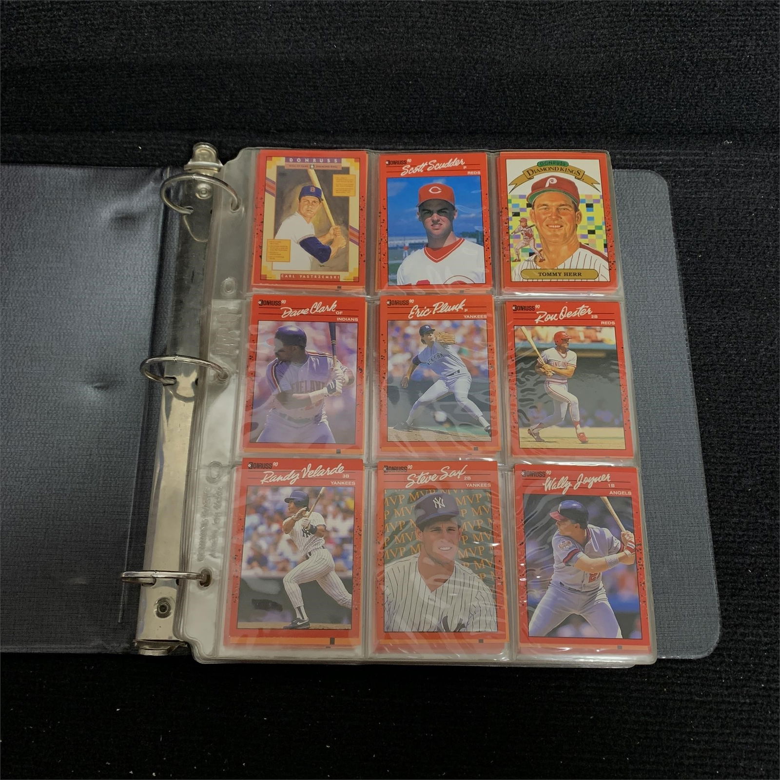 Binder Filled with 80s, 90s Baseball Cards (1 of 12)