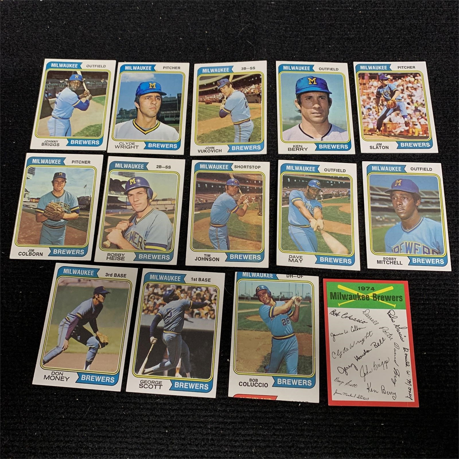 1974 Topps Brewers Baseball Cards, Miscut (1 of 4)