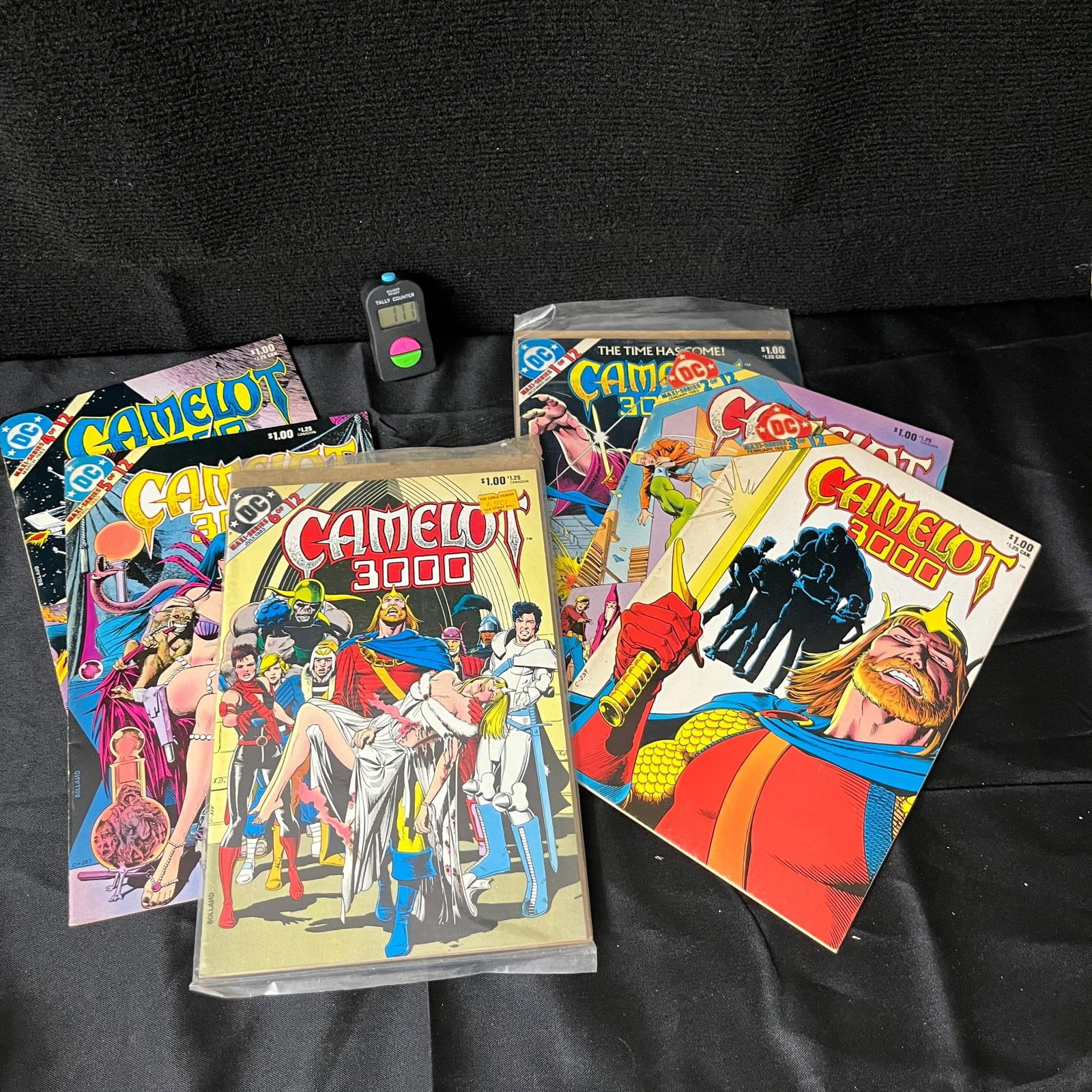 Camelot 3000 Comic Lot w/#1 Issue (1 of 2)