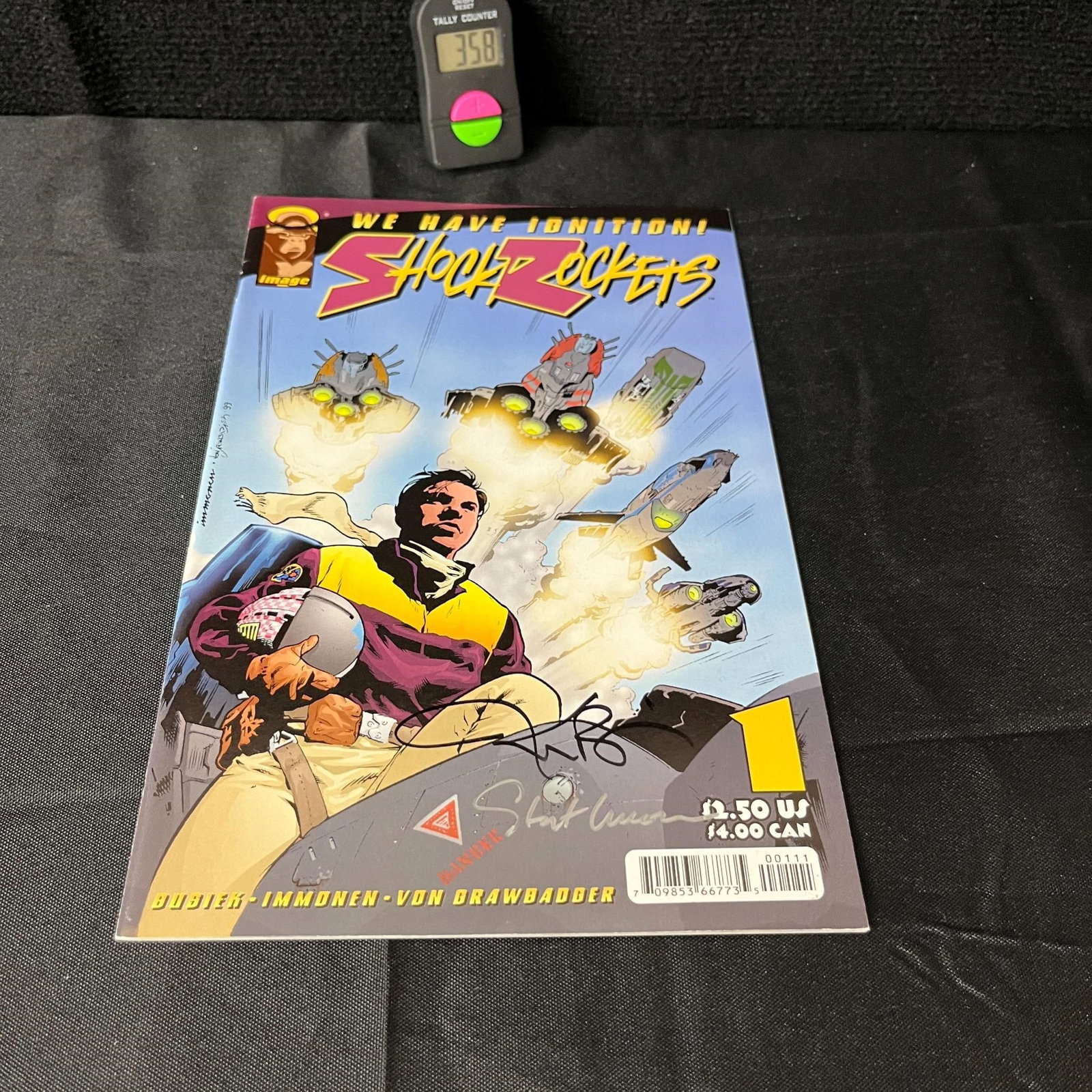 Shock Rockets Signed Stuart Immonen & Kurt Busiek: We are a veteran owned company. Please look at the pictures carefully to determine what you believe the condition of collectible is. We are currently accepting consignments. Email us a aeronhouse1994@