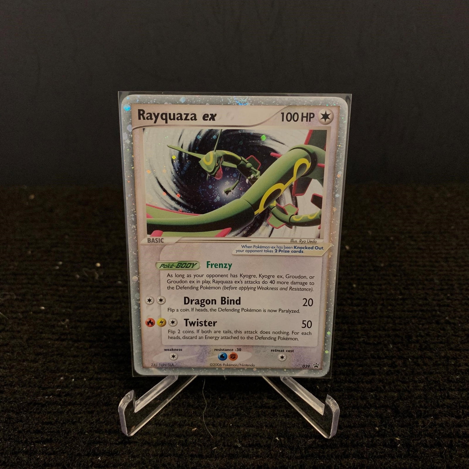 Rayquaza EX Nintendo Promo: Rayquaza EX #039 EX Collector's tin Nintendo Promo Pokemon Card. We are a veteran owned company. Please look at the pictures carefully to determine what you believe the condition of collectible is. We
