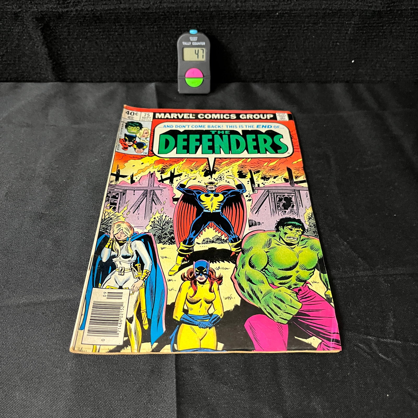 Defenders 75 Mark Jeweler Insert Variant: We are a veteran owned company. Please look at the pictures carefully to determine what you believe the condition of collectible is. We are currently accepting consignments. Email us a aeronhouse1994@