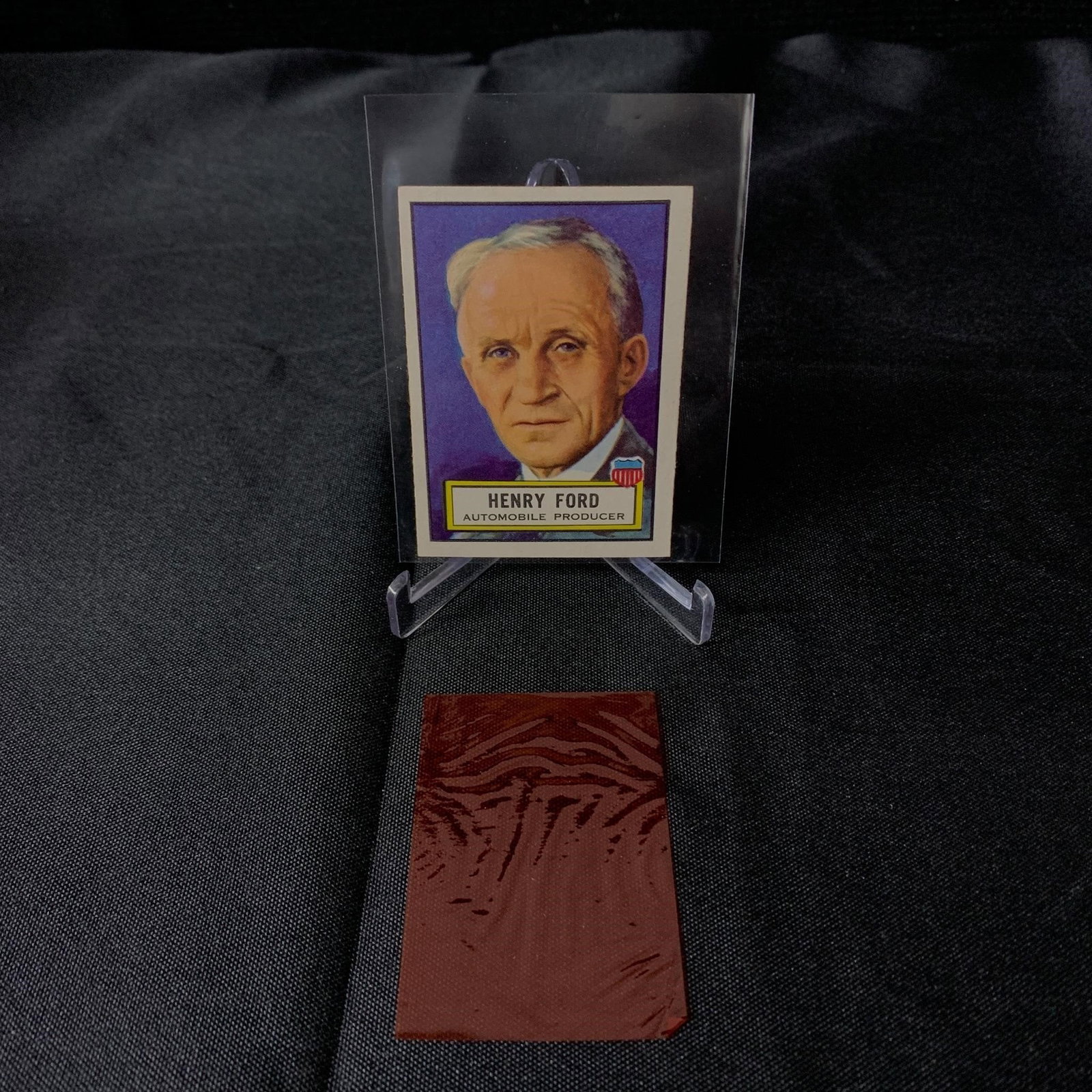 1952 Henry Foord Look N See: 1952 Henry Ford Look N See Trading Card. Includes 3d film. We are a veteran owned company. Please look at the pictures carefully to determine what you believe the condition of collectible is. We are c