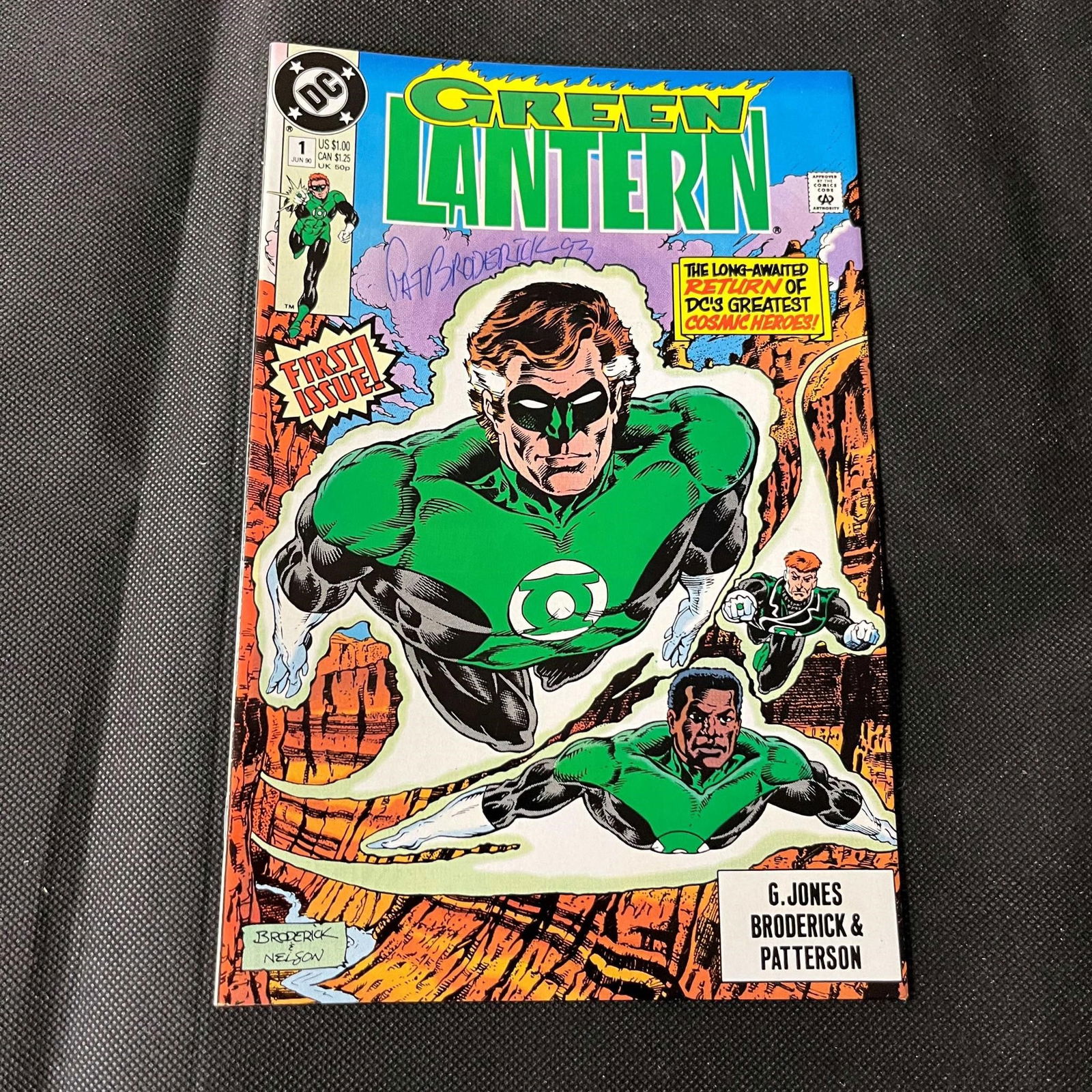 Green Lantern 1 Signed by Patrick Roderick (1 of 3)