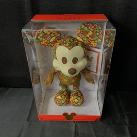 Special Edition Hawaiian Holiday Mickey NIB Special Edition Amazon Exclusive Designer Plush