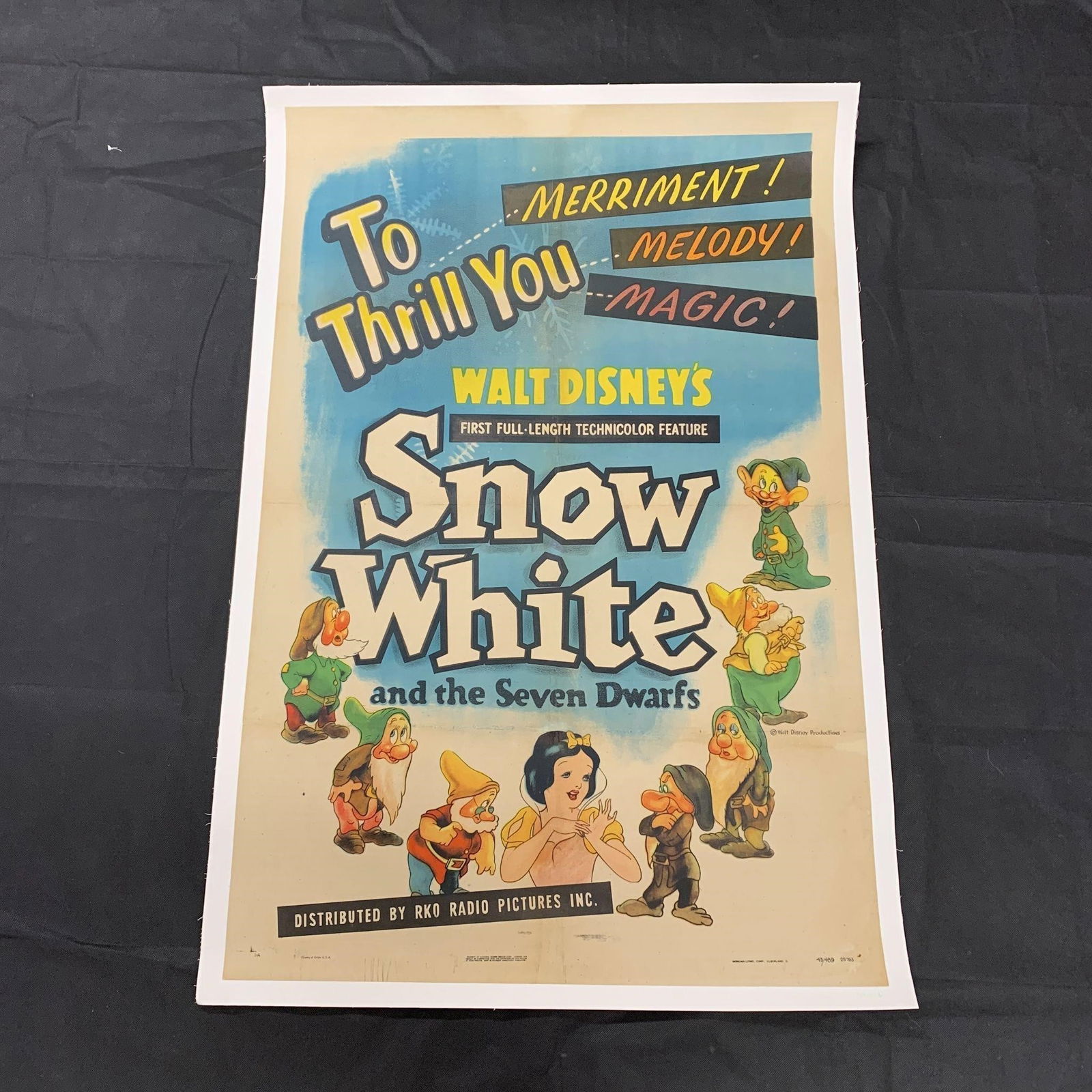 Snow White Original One-Sheet Linen Backed Poster (1 of 10)