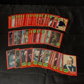 Large lot of 1977 Star Wars Cards