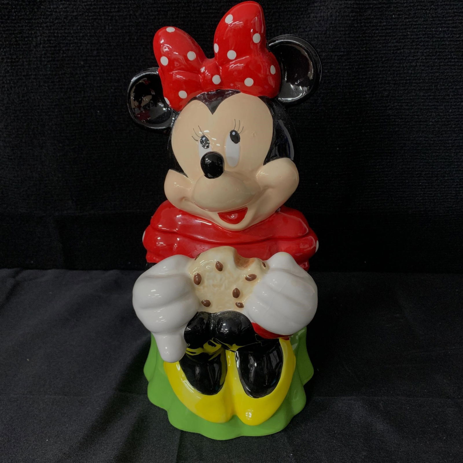 Minnie Mouse Cookie Jar (1 of 4)
