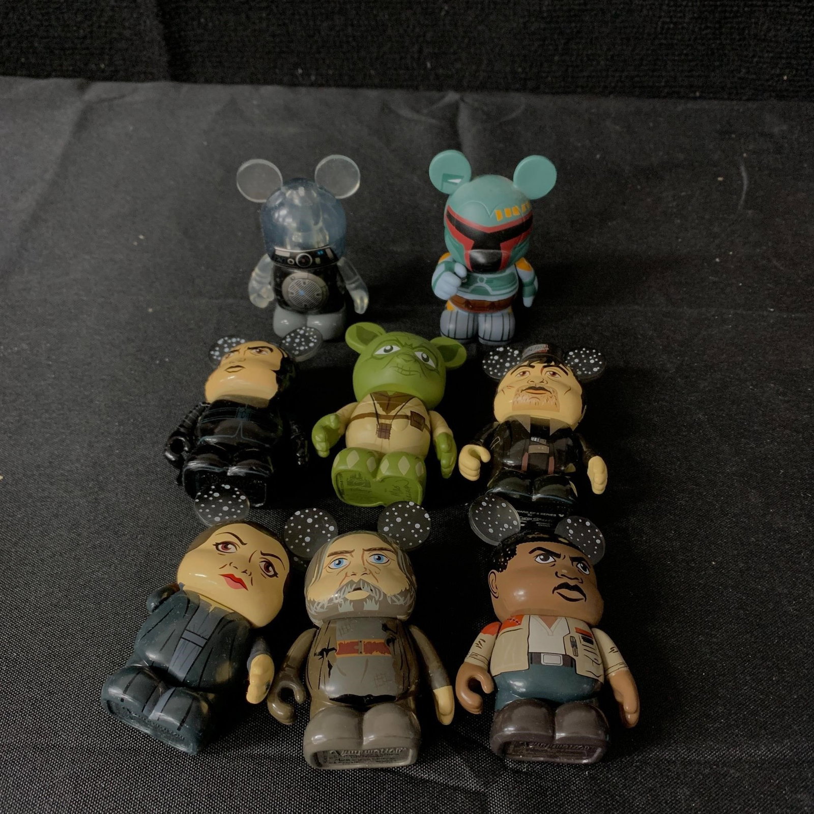 Star Wars Disney Mini Figs: We are a veteran owned company. Please look at the pictures carefully to determine what you believe the condition of collectible is. We are currently accepting consignments. Email us a aeronhouse1994@