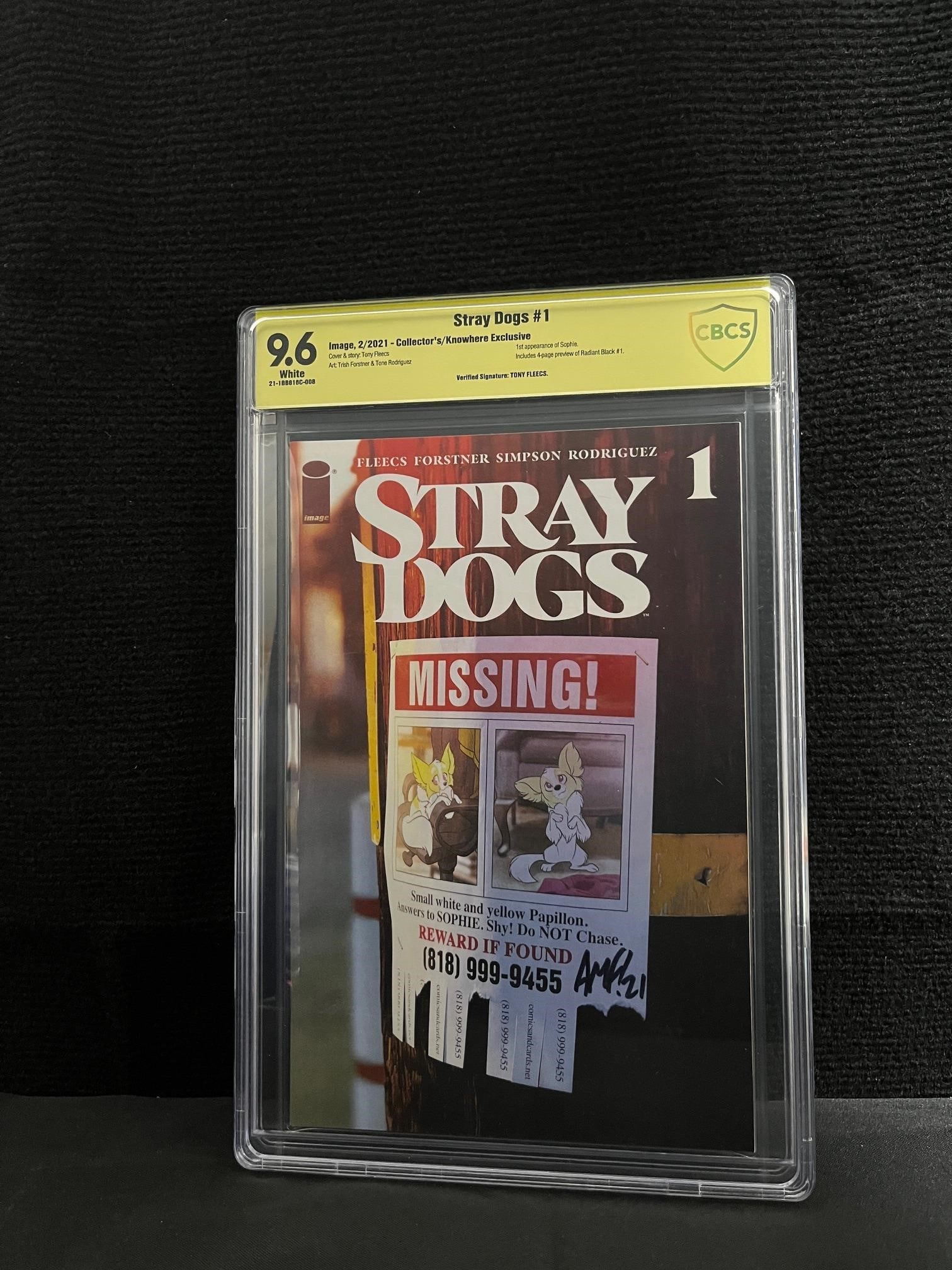 Stray Dogs 1 Exclusive Tony Fleecs Signed CBCS 9.6 (1 of 1)