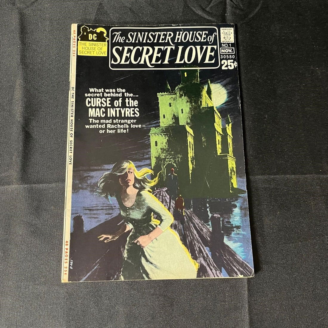 Sinister House of Secret Love 1 Classic DC Horror (1 of 2)