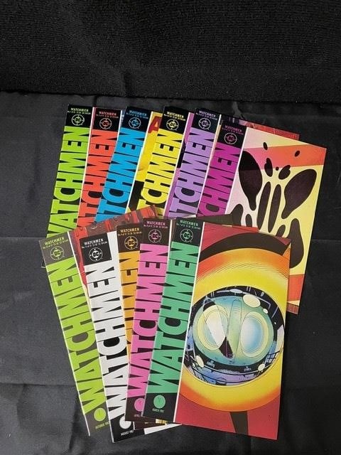 Watchmen DC 1st Series Comic Lot (1 of 2)