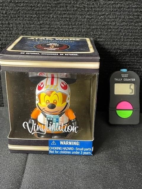 Mickey Star Wars Rebellion Vinylmation New In Box: We are a veteran owned company. Please look at the pictures carefully to determine what you believe the condition of collectible is. We are currently accepting consignments. Email us a aeronhouse1994@
