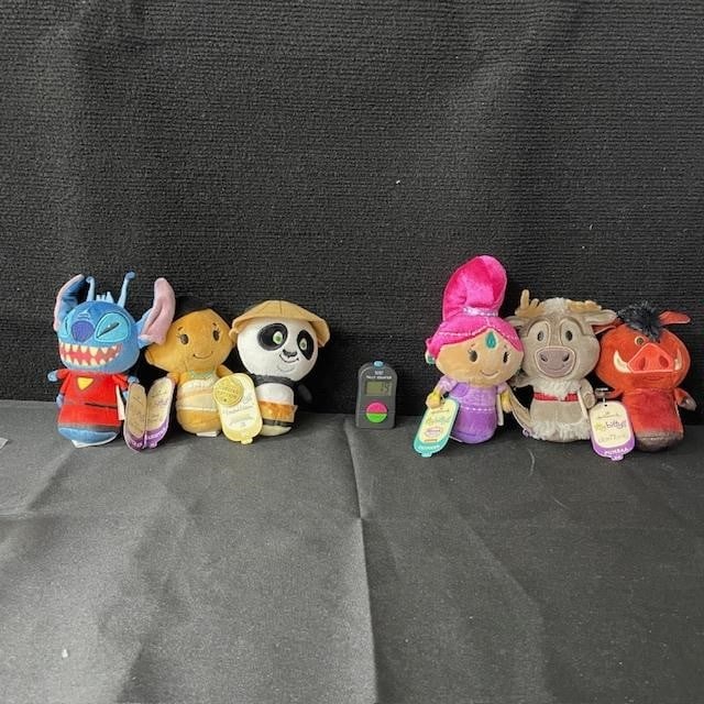 Group of Itty Bittys Hallmark Exclusive NWT: We are a veteran owned company. Please look at the pictures carefully to determine what you believe the condition of collectible is. We are currently accepting consignments. Email us a aeronhouse1994@