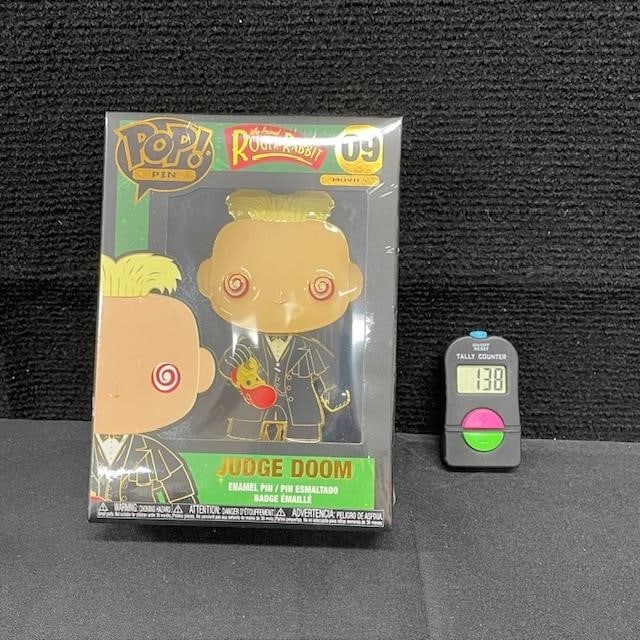 Roger Rabitt Judge Doom Funko Pop Pin NIB (1 of 2)