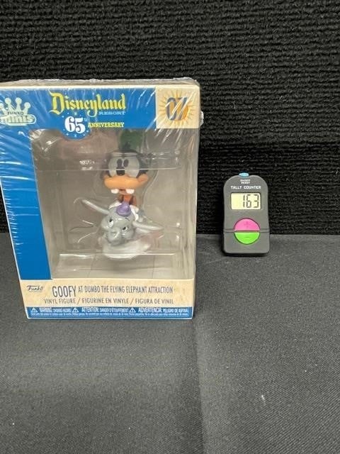 Disneyland 65 Goofy Funko Mini NIB: We are a veteran owned company. Please look at the pictures carefully to determine what you believe the condition of collectible is. We are currently accepting consignments. Email us a aeronhouse1994@