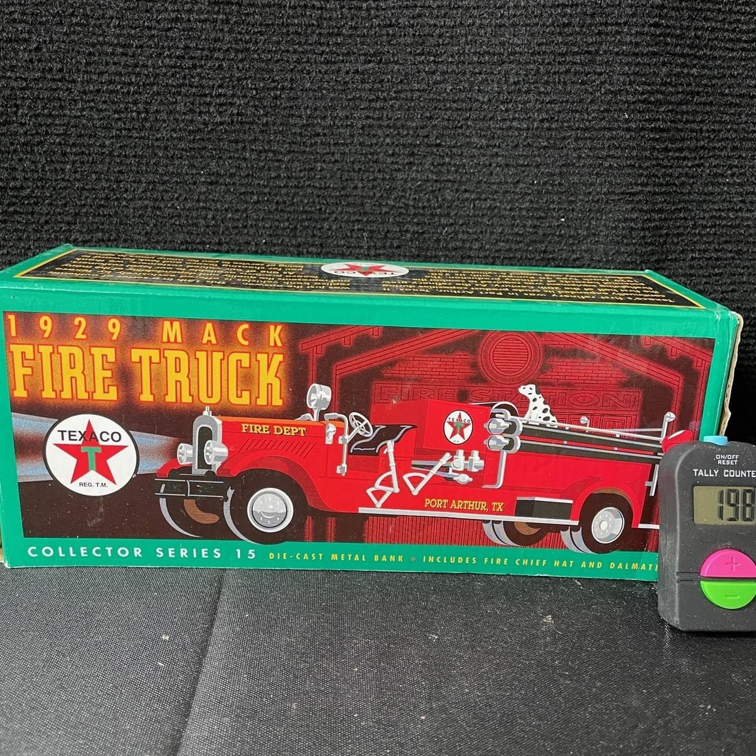 1929 Mack Fire Truck Die Cast Model NIB (1 of 2)
