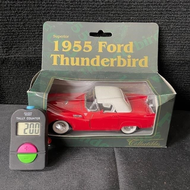 Superior 1955 Ford Thunderbird Model NIB (1 of 2)