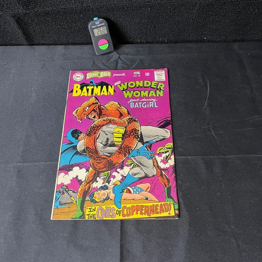 Brave & the Bold 78 Batman & Wonder Woman: We are a veteran owned company. Please look at the pictures carefully to determine what you believe the condition of collectible is. We are currently accepting consignments. Email us a aeronhouse1994@