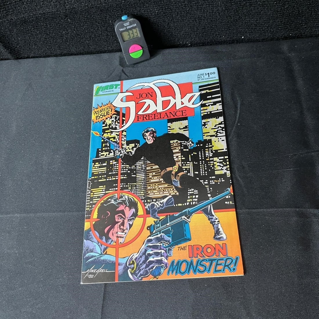 Jon Sable Feelance 1 First Comics Bronze Age (1 of 2)