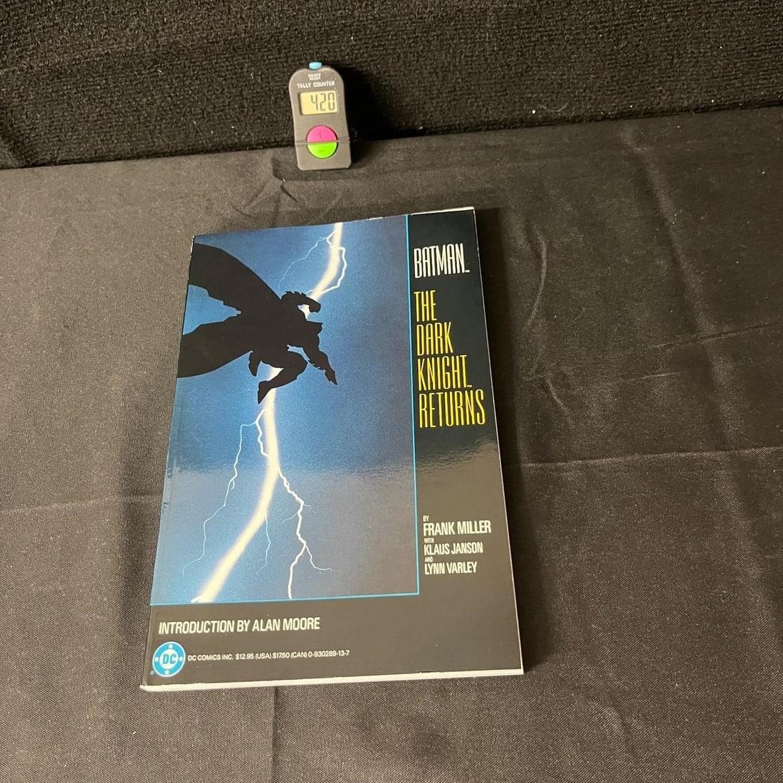 Dark Knight Returns Alan Moore Intro Omnibus: We are a veteran owned company. Please look at the pictures carefully to determine what you believe the condition of collectible is. We are currently accepting consignments. Email us a aeronhouse1994@