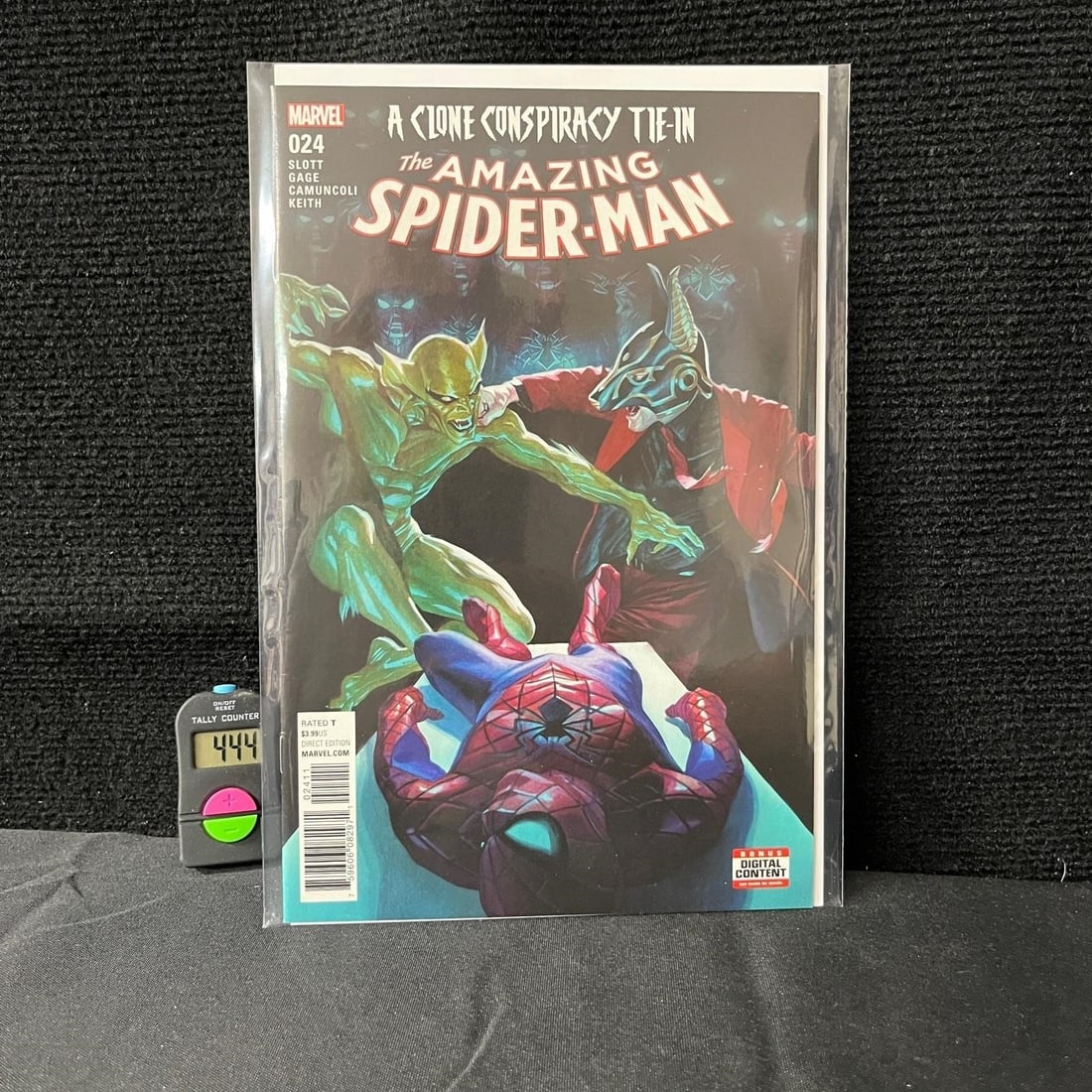 Amazing Spider-man 24 Clone Conspiracy Tie-in: We are a veteran owned company. Please look at the pictures carefully to determine what you believe the condition of collectible is. We are currently accepting consignments. Email us a aeronhouse1994@