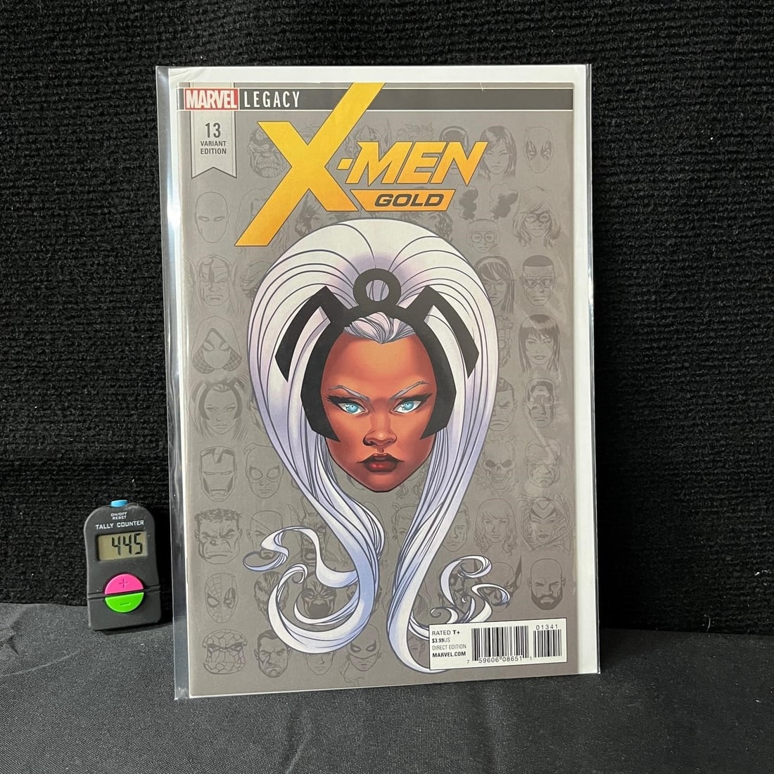 X-men Gold 13 1:10 RI Variant Cover (1 of 2)