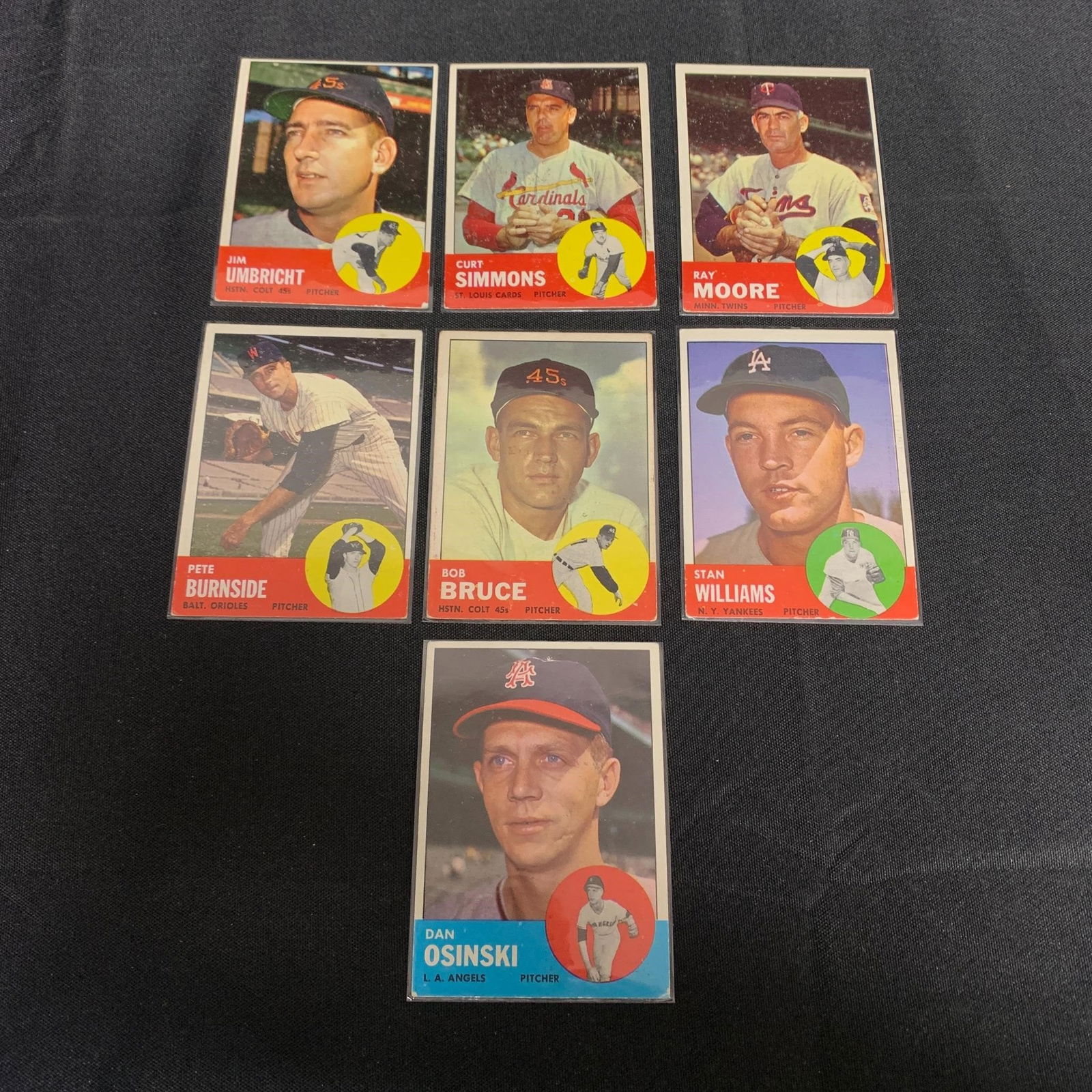 1963 Topps Baseball Cards, Ray Moore (1 of 2)