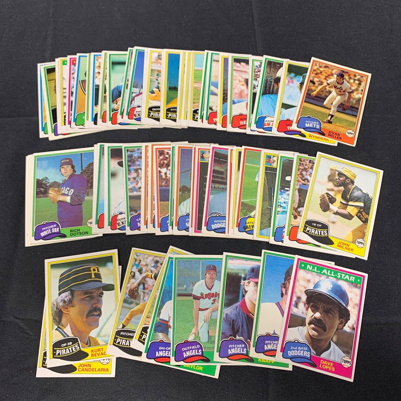 1981 Topps Baseball Card lot (1 of 2)