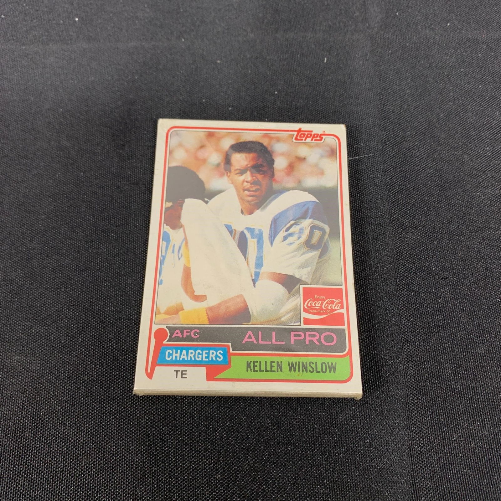 Sealed 1981 Topps Chargers Football Cards: 1981 Topps Football San Diego Chargers Football Card Pack Sealed. We are a veteran owned company. Please look at the pictures carefully to determine what you believe the condition of collectible is. W